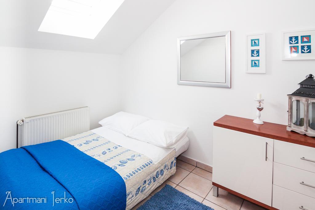 Apartments Jerko Primosten Exterior photo