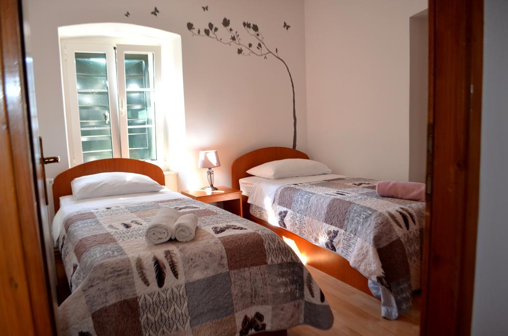 Apartments Jerko Primosten Exterior photo