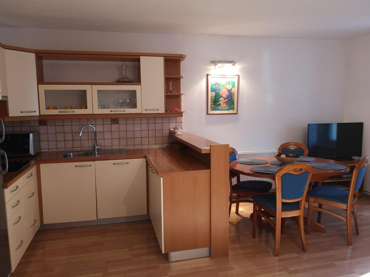 Apartments Jerko Primosten Exterior photo